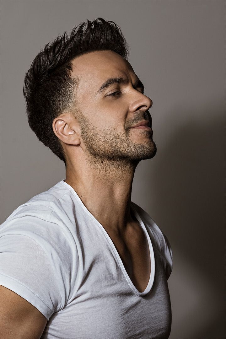 Luis Fonsi Musician Puerto Rican Singer Print Keychain