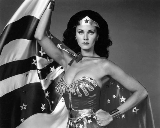 Lynda Carter In 70S Tv Series Wonder Woman Picture Magnet Print