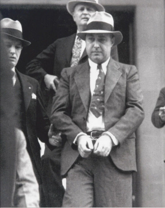 Machine Gun Kelly Magnet Mafia Organized Crime Mobster Mob Picture