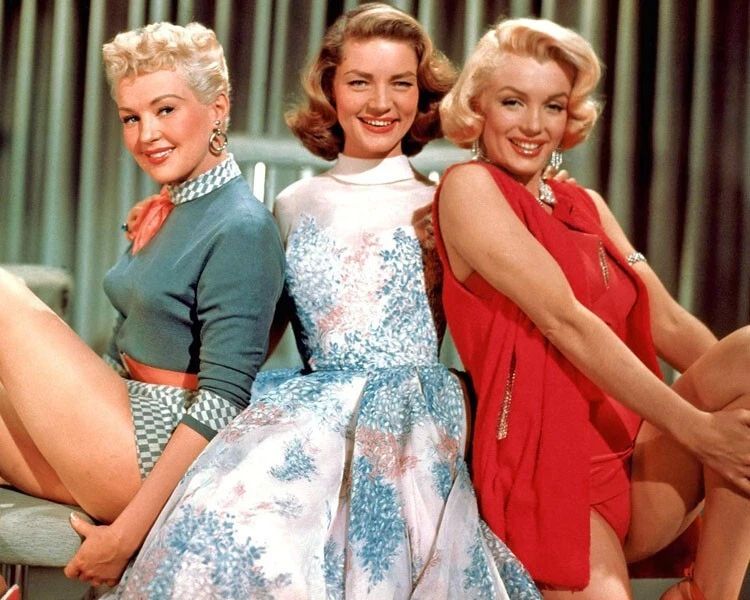 Marilyn Monroe, Betty Grable Lauren Bacall Keychain How To Marry A Millionaire