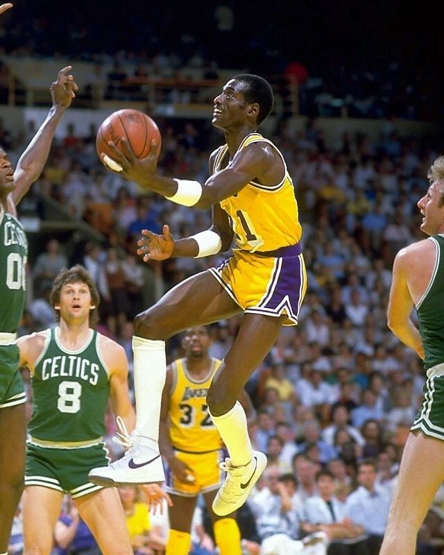 Michael Cooper Los Angeles Lakers La Basketball Nba Game Action 300 PCS Jigsaw