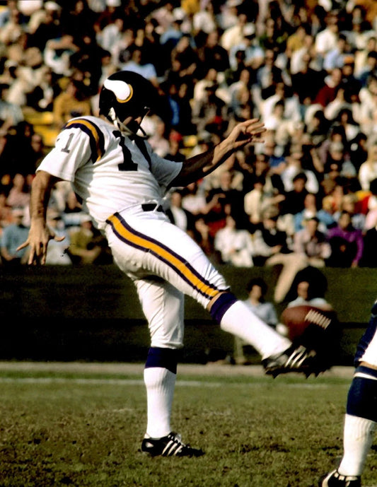 Mike Eischeid Photo Minnesota Vikings Picture Nfl Football Punting