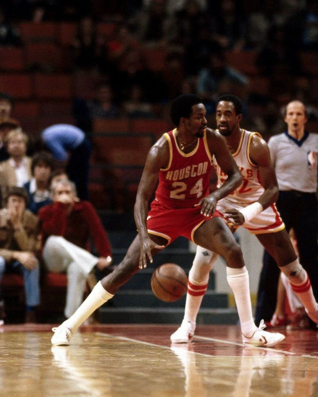 Moses Malone Photo Houston Rockets Basketball Nba With Ball
