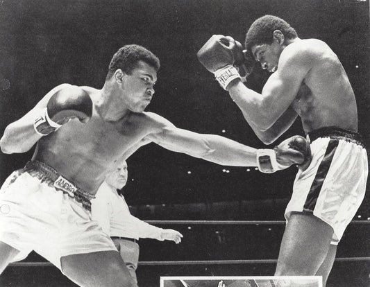 Muhammad Ali Vs Ernie Terrell Keychain Boxing Picture Bw Action