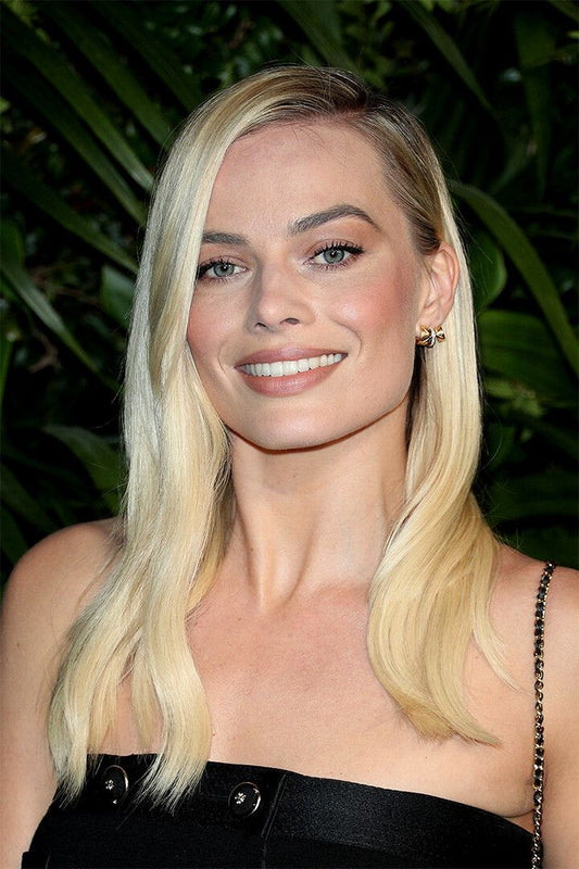 Margot Robbie Celebrity Cinema Actor Filmmaker Wall Art Home Poster
