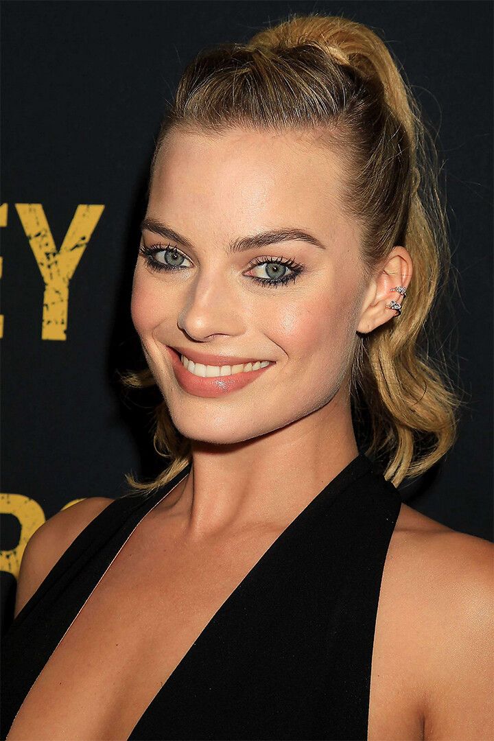 Margot Robbie Celebrity Cinema Actor Star Wall Art Home Decor Poster