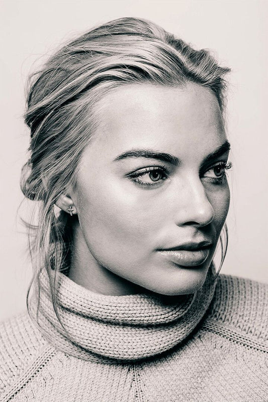Margot Robbie Celebrity Cinema Actress Producer Wall Art Home Poster