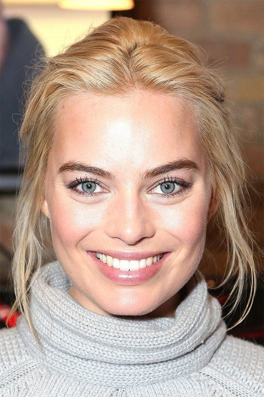 Margot Robbie Celebrity Tv Series Actor Idol Wall Art Home Decor Poster
