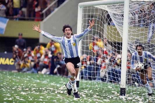 Mario Kempes Former Argentine Football Player Wall Art Home Poster