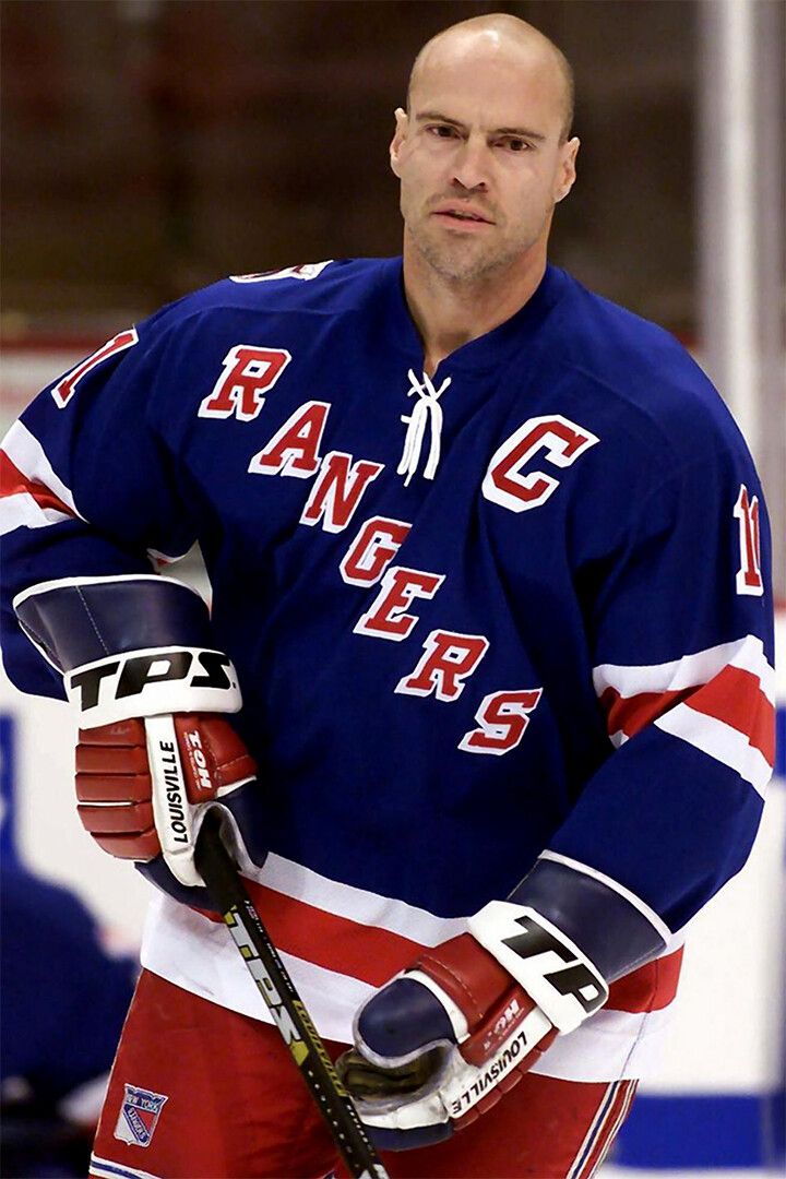 Mark Messier Celebrity Ice Hockey Sports Wall Art Home Decor Poster