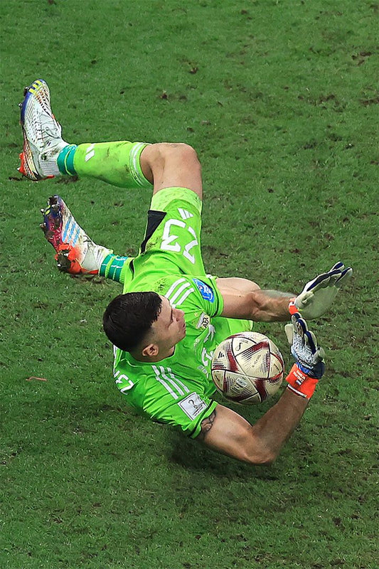Martinez Argentina Goalkeeper Penalty Save Football World Fans Poster