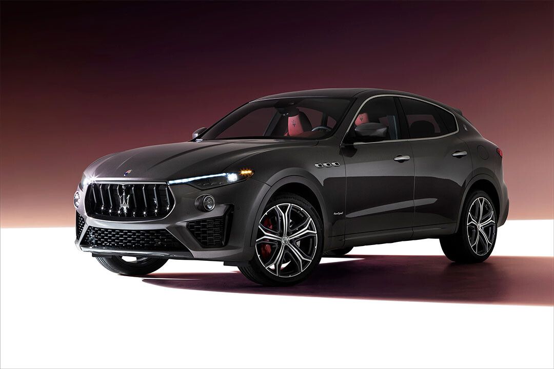 Maserati Levante S Q4 Gransport Wall Indoor Magnet