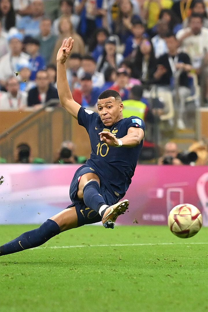 Mbappe Shooting On Goal Football Final France World Soccer Fans Jigsaw Puzzle