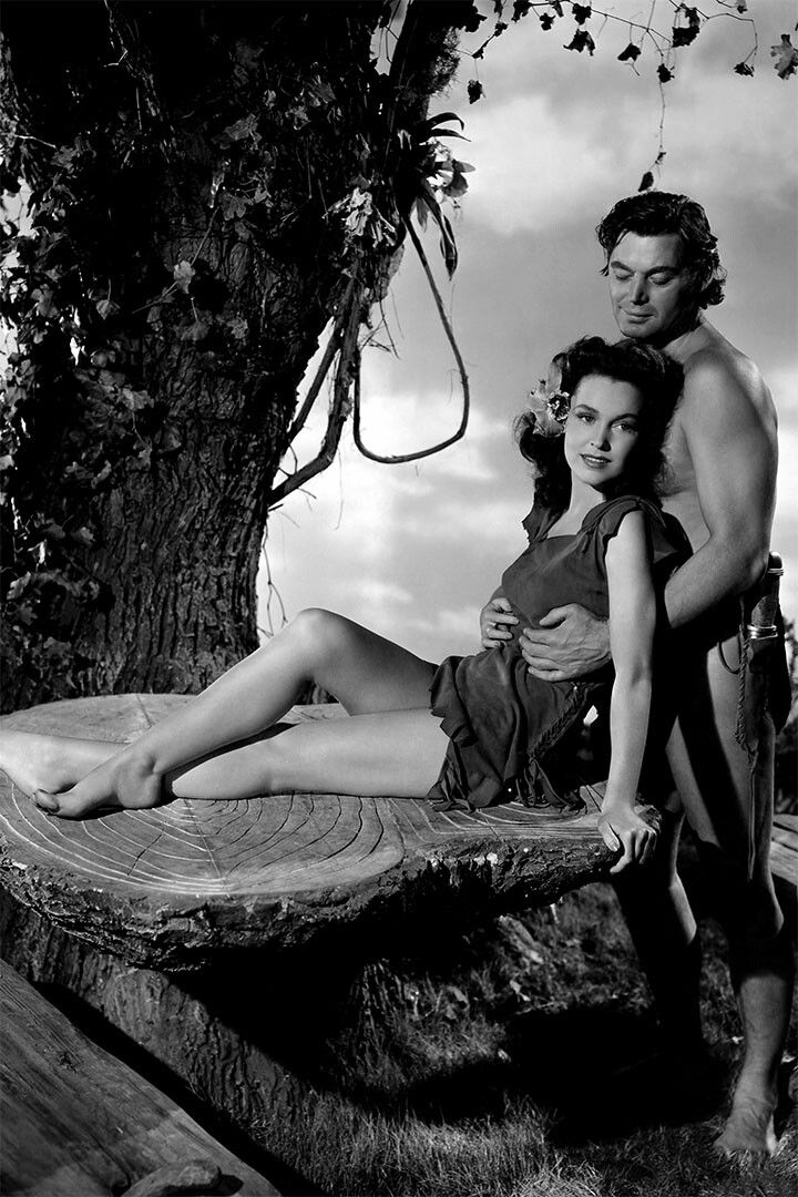 Me Jane You Tarzan Sexy Female Model Print Jigsaw Puzzle