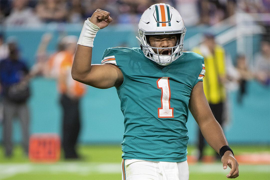 Miami Dolphins American Football Player Tua Tagovailoa Jigsaw Puzzle