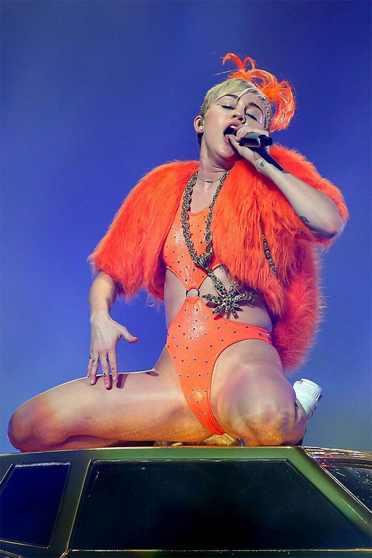Miley Cyrus Singer Concerts Cinema Actress Star Jigsaw Puzzle