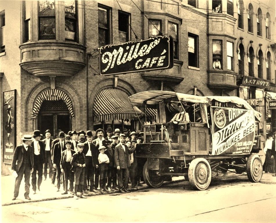 Milwaukee Miller Brewery Beer Delivery 1900S Retro Poster Photo
