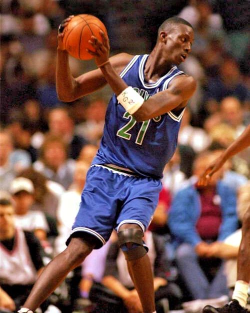 Minnesota Timberwolves Kevin Garnett Glossy Magnet Basketball Magnet