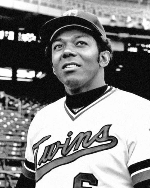 Minnesota Twins Tony Oliva Photo Baseball Print Glossy Poster Hof 2022 1