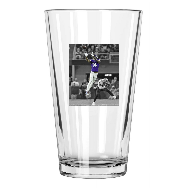 Minnesota Vikings Stefon Diggs Photo Spotlight Miracle Pint Beer Drinking Glass