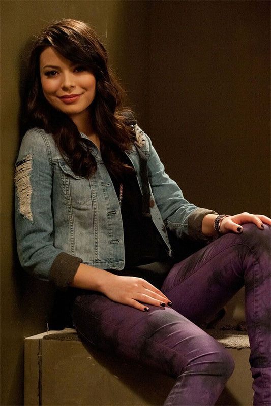 Miranda Cosgrove American Singer And Artist Jigsaw Puzzle