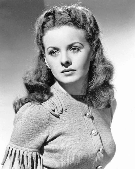 Model Actress Jeanne Crain Magnet Glossy Print Celebrity Magnet Hollywood