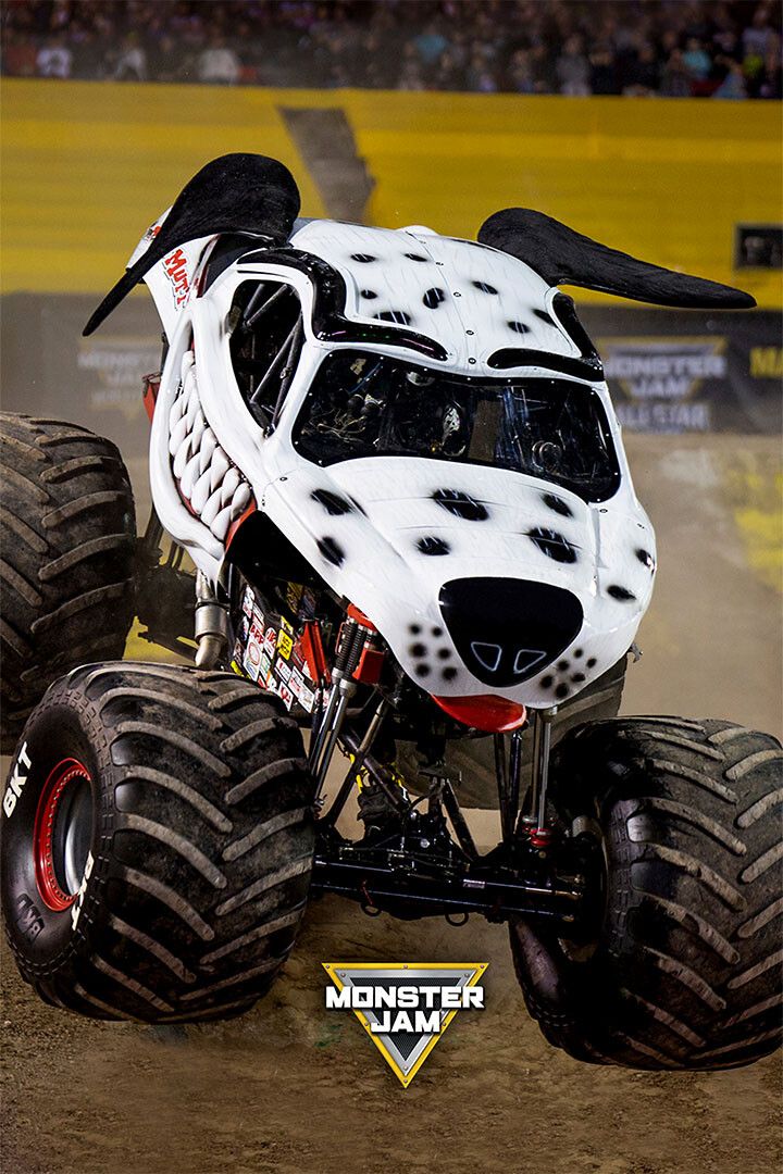 Monster Truck Sport Racing Mutt Rookie Keychain Room Decor Keychain