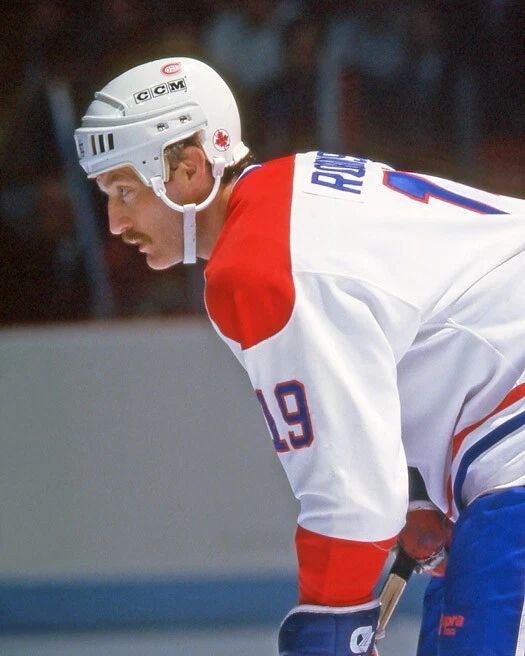 Montreal Canadiens Larry Robinson Glossy Magnet Hockey Magnet Hof 95