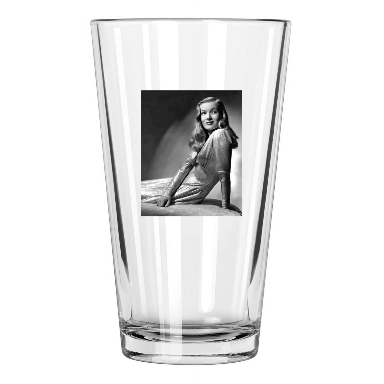 Movie Actress Veronica Lake Photo Celebrity Portrait 2 Pint Beer Drinking Glass