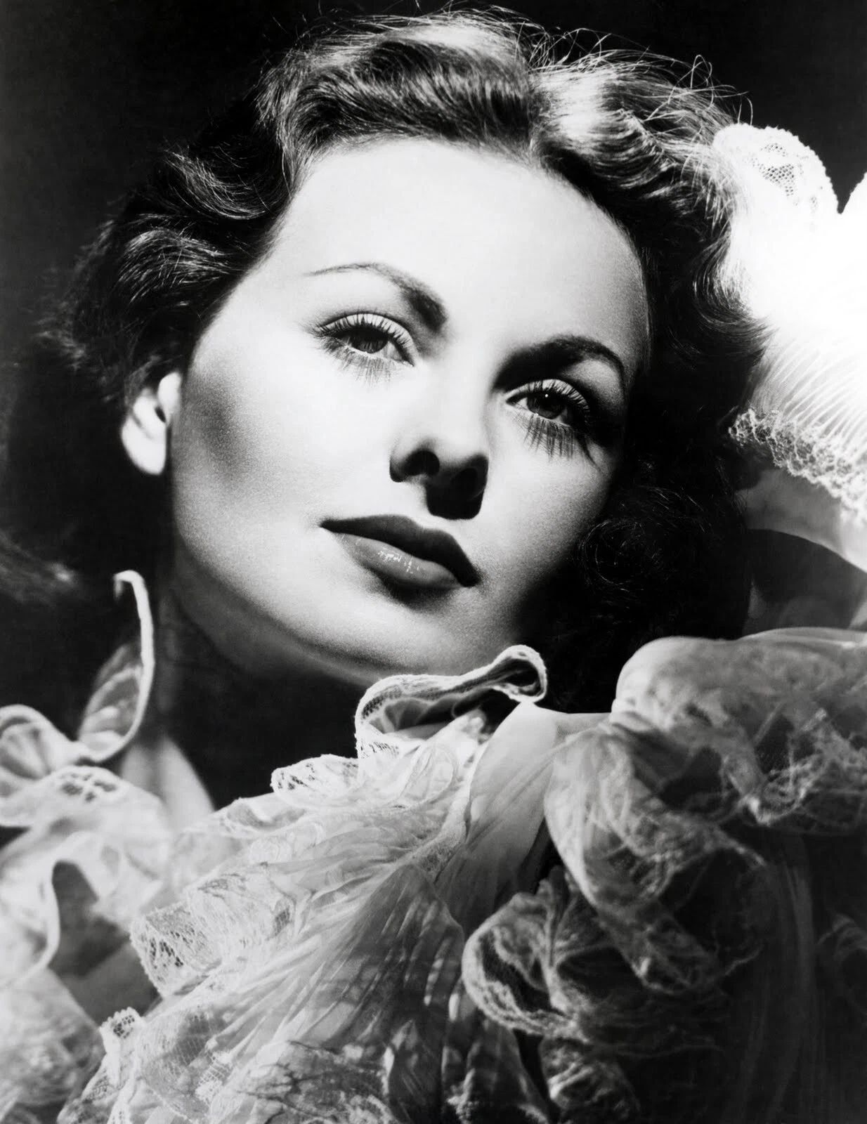 Movie Star Jeanne Crain Classic Picture Photo