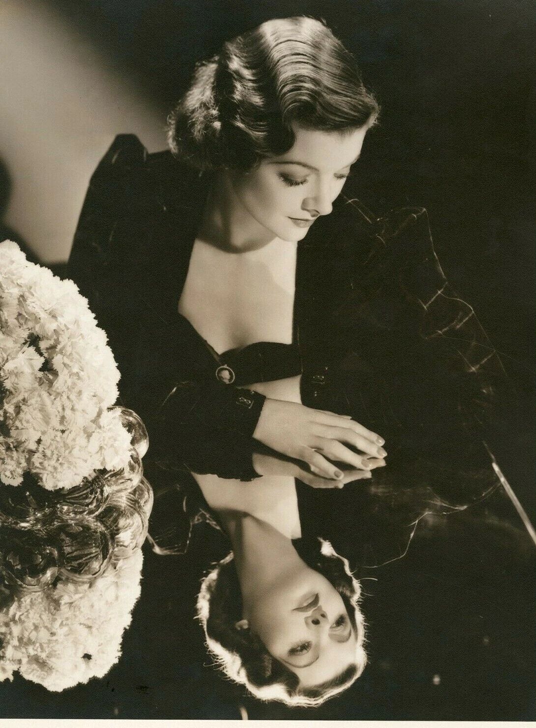 Myrna Loy Classic Hollywood Film Actress Portrait Photo Picture