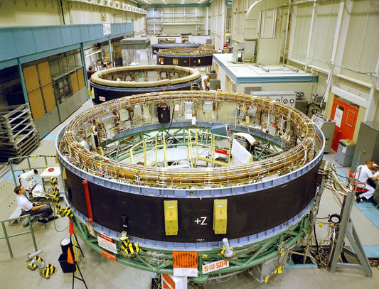 Nasa Manufacturing Saturn V Rocket For Apollo Magnet Picture Print