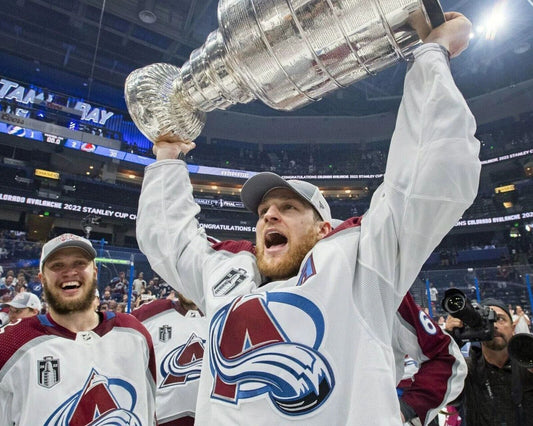 Nathan Mackinnon Photo Hockey Colorado Avalanche Picture Nhl With Cup