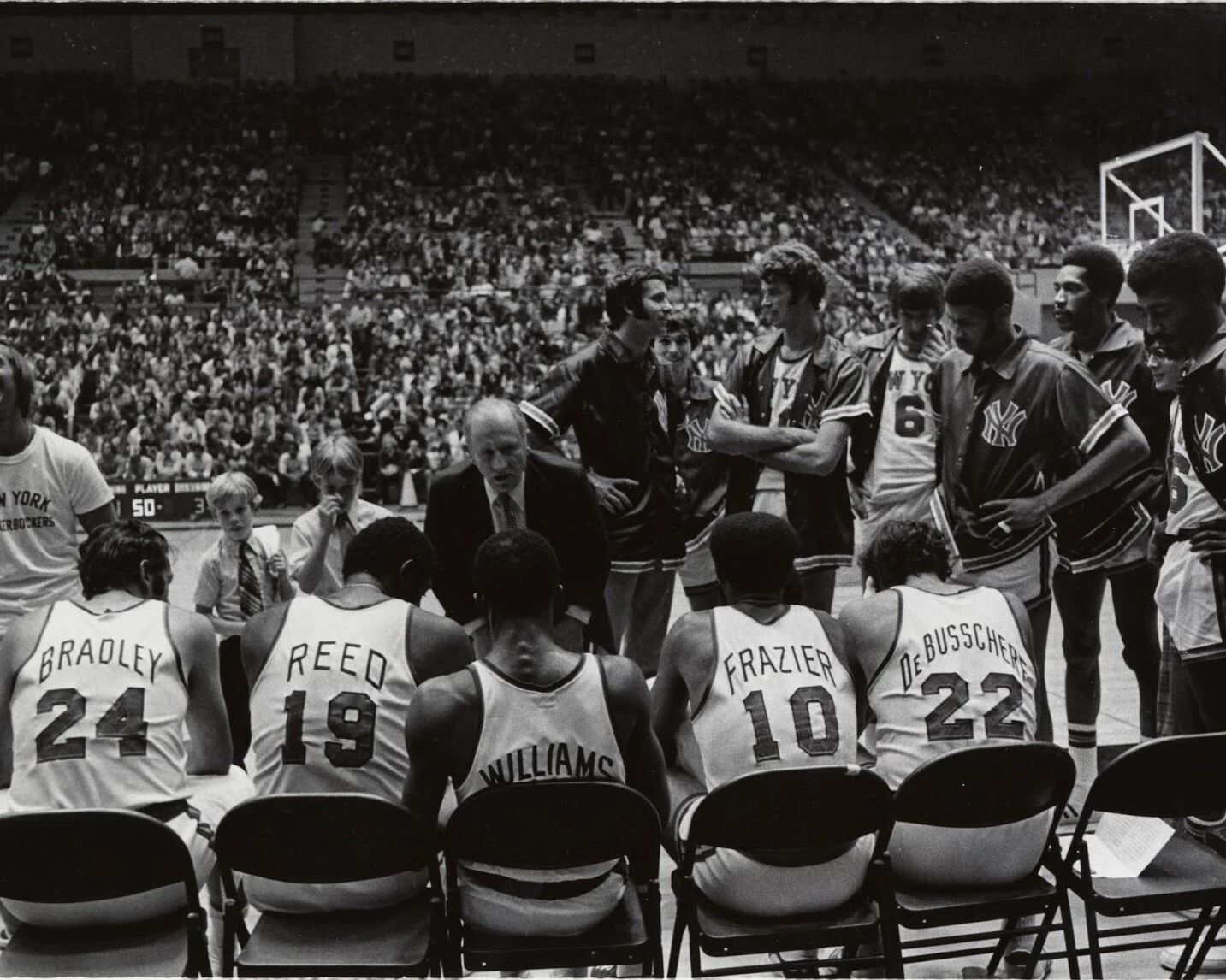 New York Knicks Photo Basketball Bradley Debusschere Holtman Reed Monroe