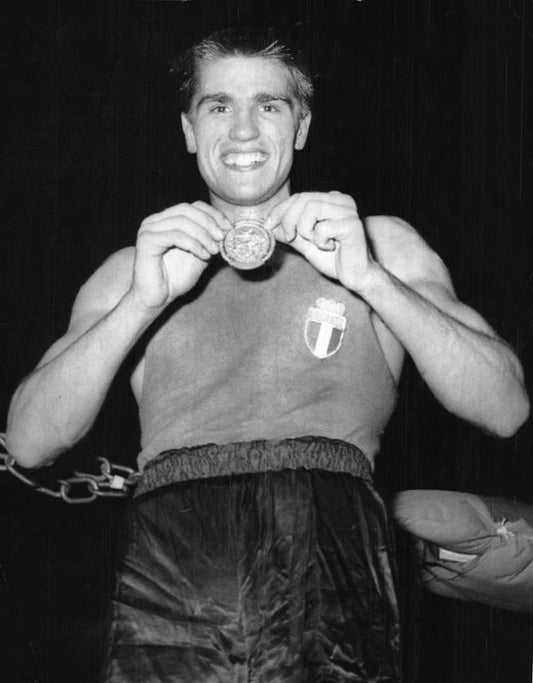 Nino Benvenutti Keychain Boxing Picture With Medal