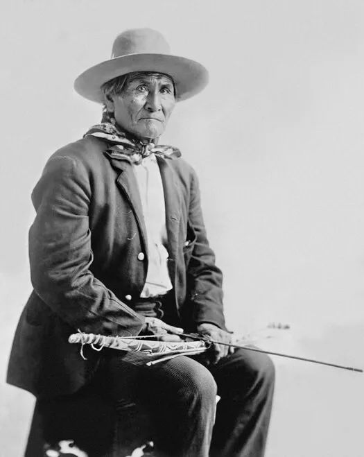 Native American Indian Geronimo Glossy Magnet Apache Leader Print