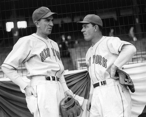 New York Giants Carl Hubbell And Mel Ott Keychain Baseball Print Glossy Keychain