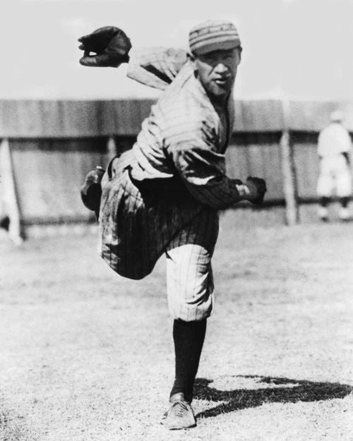 New York Giants Jim Thorpe Glossy Keychain Baseball Print Throwing Keychain