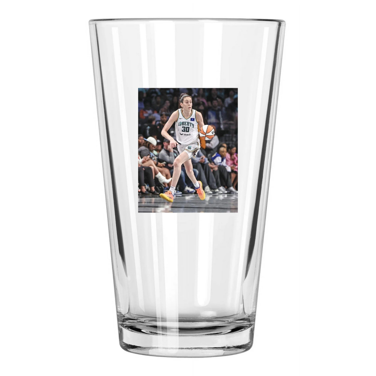 New York Liberty Breanna Stewart Photo Wnba 2 Pint Beer Drinking Glass