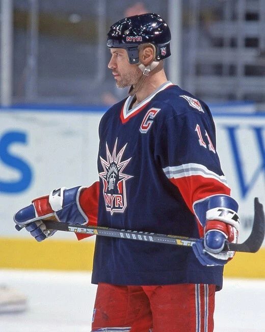 New York Rangers Mark Messier Glossy Keychain Hockey Keychain Hof 2007