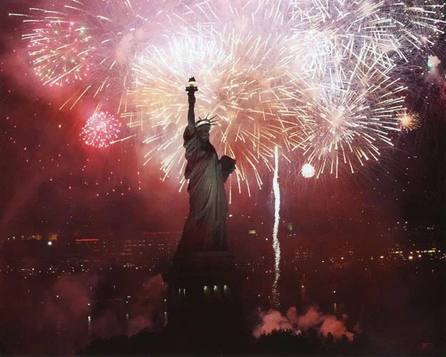 New York Statue Of Liberty On 4Th Of July Glossy Keychain Keychain