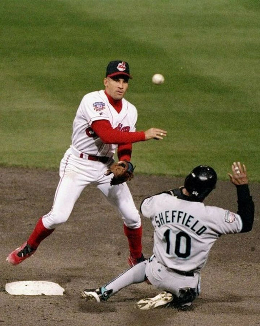 Omar Vizquel Magnet Cleveland Indians Baseball Picture Mlb Pivot