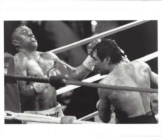 Oscar De La Hoya Vs Fernando Vargas Photo Boxing Picture Bw