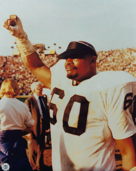 Otis Sistrunk Keychain Oakland Raiders Picture Close Up