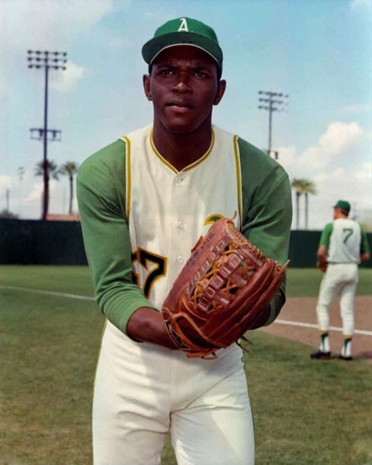 Oakland Athletics Vida Blue Glossy Keychain Baseball Keychain