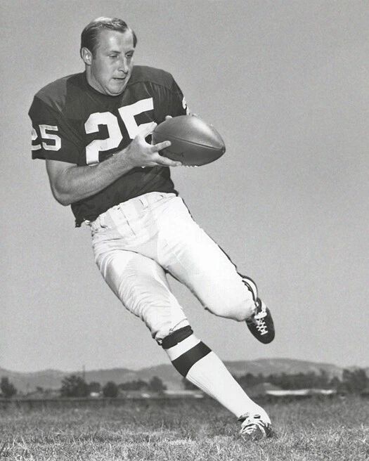 Oakland Raiders Fred Biletnikoff Glossy Keychain Football Keychain Hof 88 4