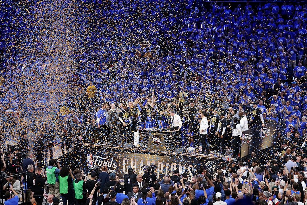 Oklahoma City American Bball Champions Fans Jigsaw Puzzle