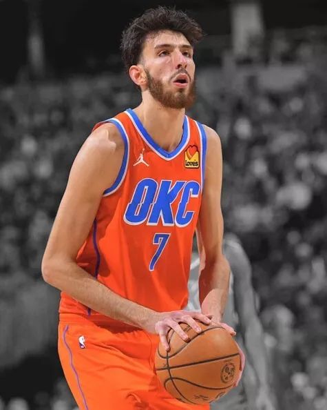 Oklahoma City Thunder Chet Homgren Glossy Photo Spotlight Print
