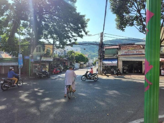 Old Man On A Bicycle In Vung Tau Beach City Vietnam Bike Picture Keychain