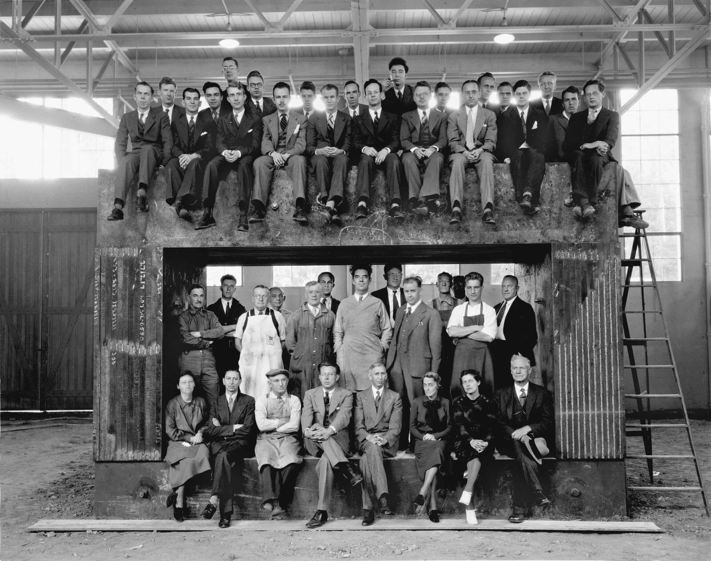 Oppenheimer & University Of California Lab Staff Atomic Bomb Photo Picture Print